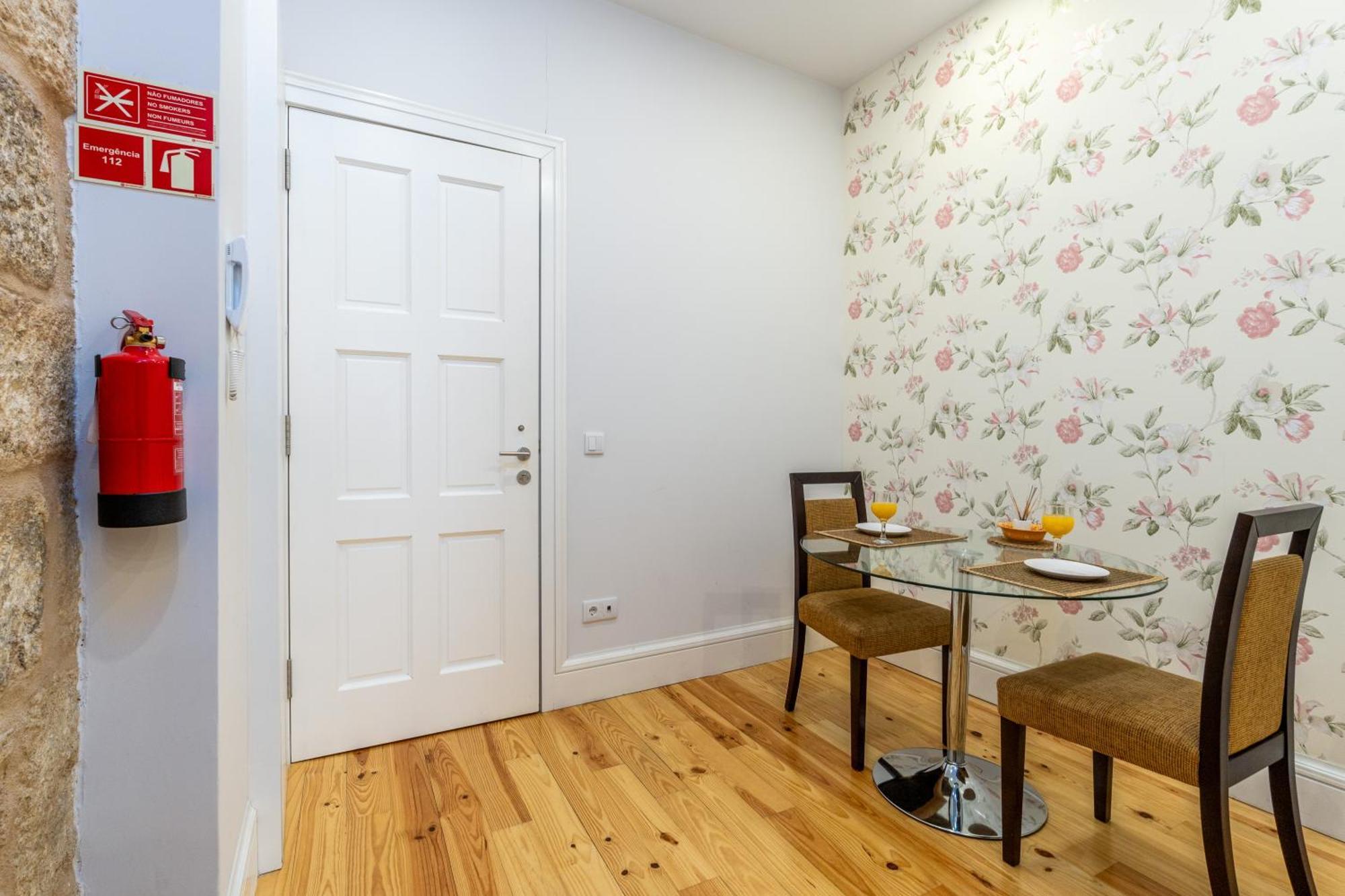 A Window To Porto - Premium Apartment By The River 외부 사진
