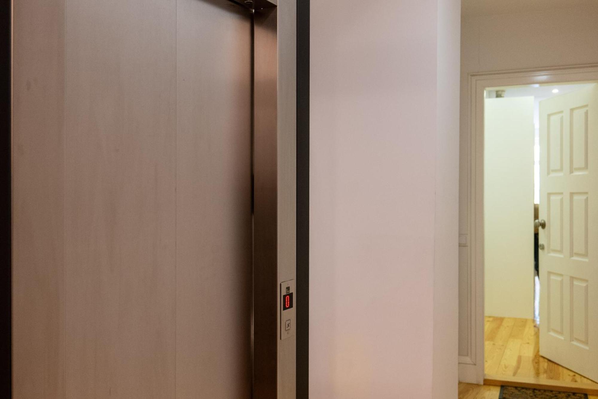 A Window To Porto - Premium Apartment By The River 외부 사진